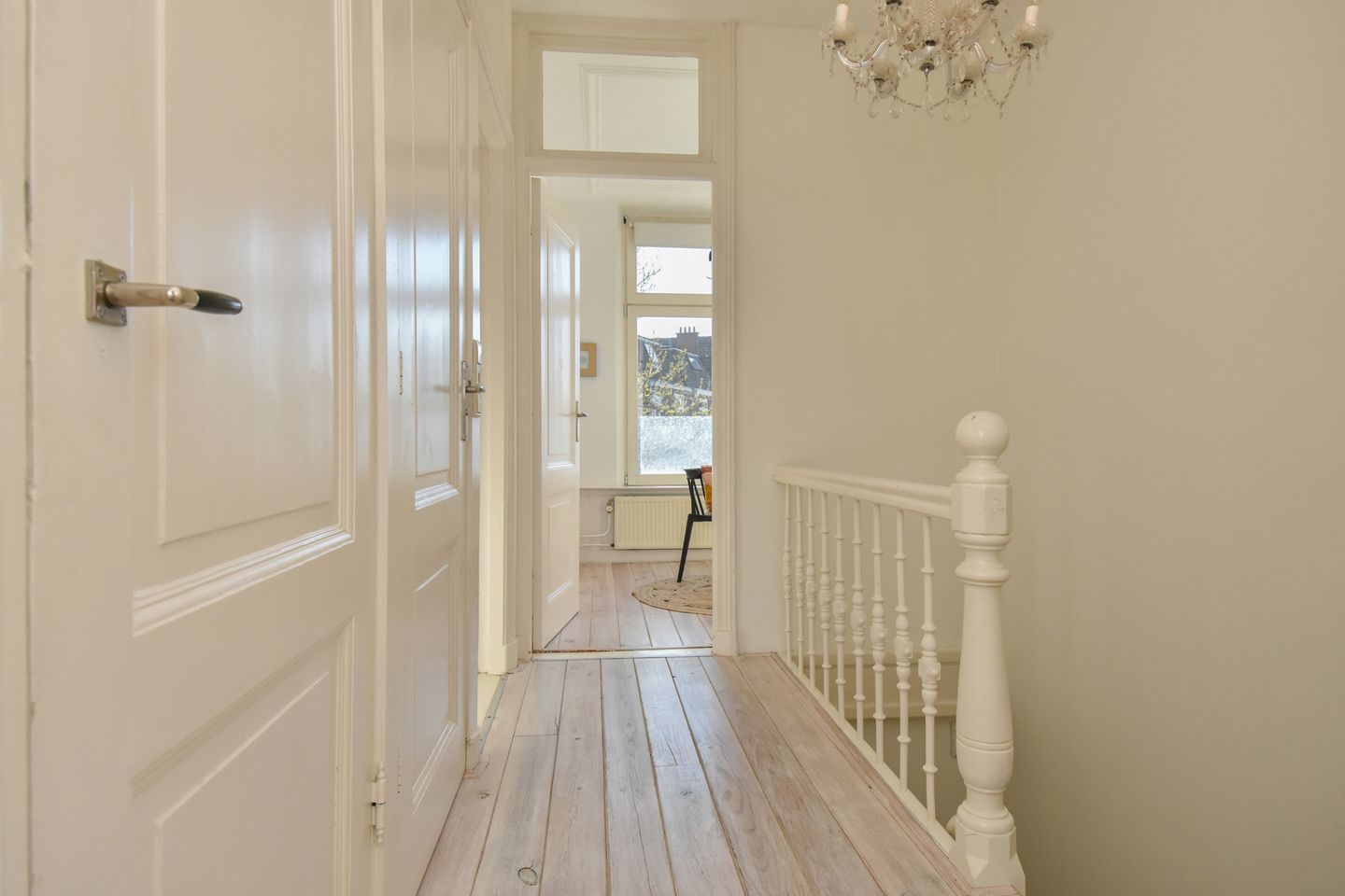 Foto 25 van Newtonstraat 303