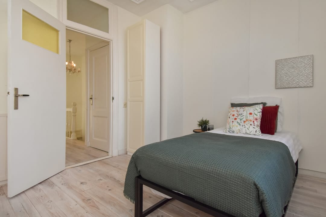 Foto 32 van Newtonstraat 303