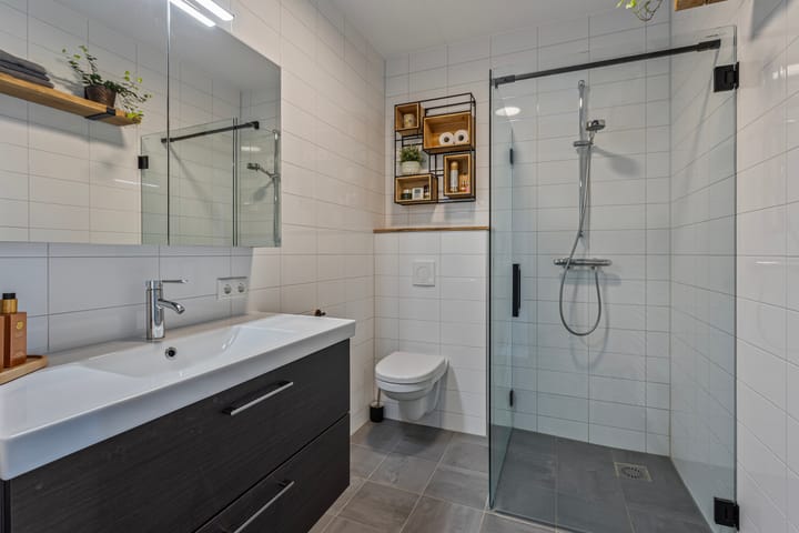 Photo 23 of Hubertshoeve 19