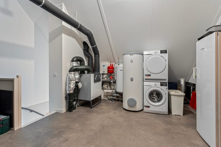 Photo 27 of Hubertshoeve 19