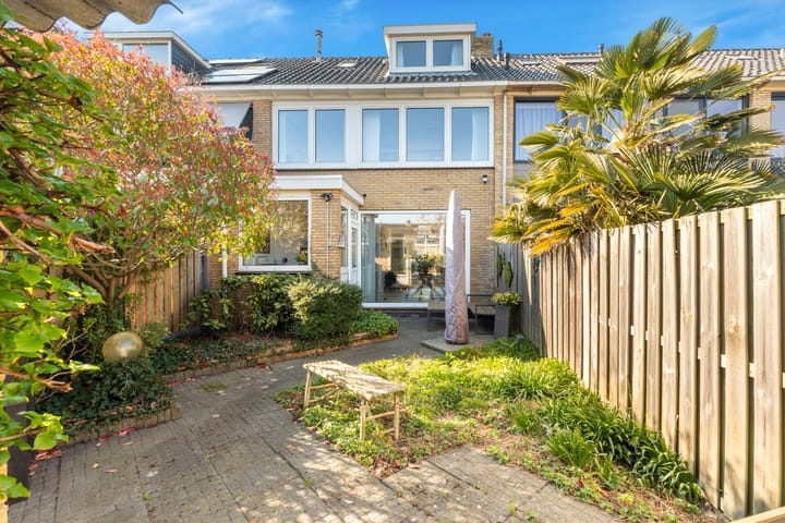 Foto 39 van Bachstraat 27