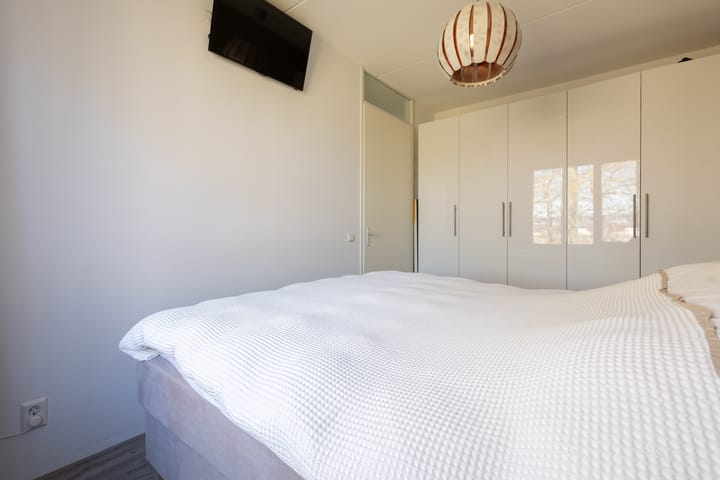 Foto 26 van Straat van Corsica 135