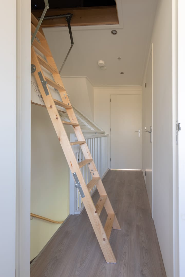 Foto 33 van Straat van Corsica 135