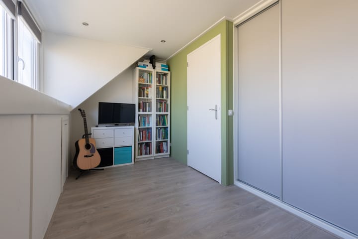 Foto 37 van Straat van Corsica 135