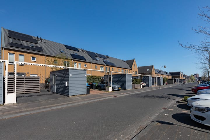 Foto 45 van Straat van Corsica 135