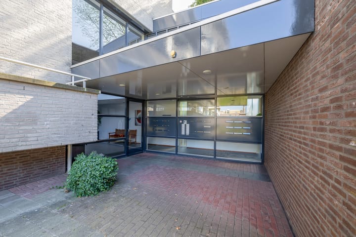 Foto 4 van Anna van Burenstraat 67