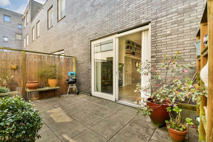 Foto 5 van Joris Ivensplein 11