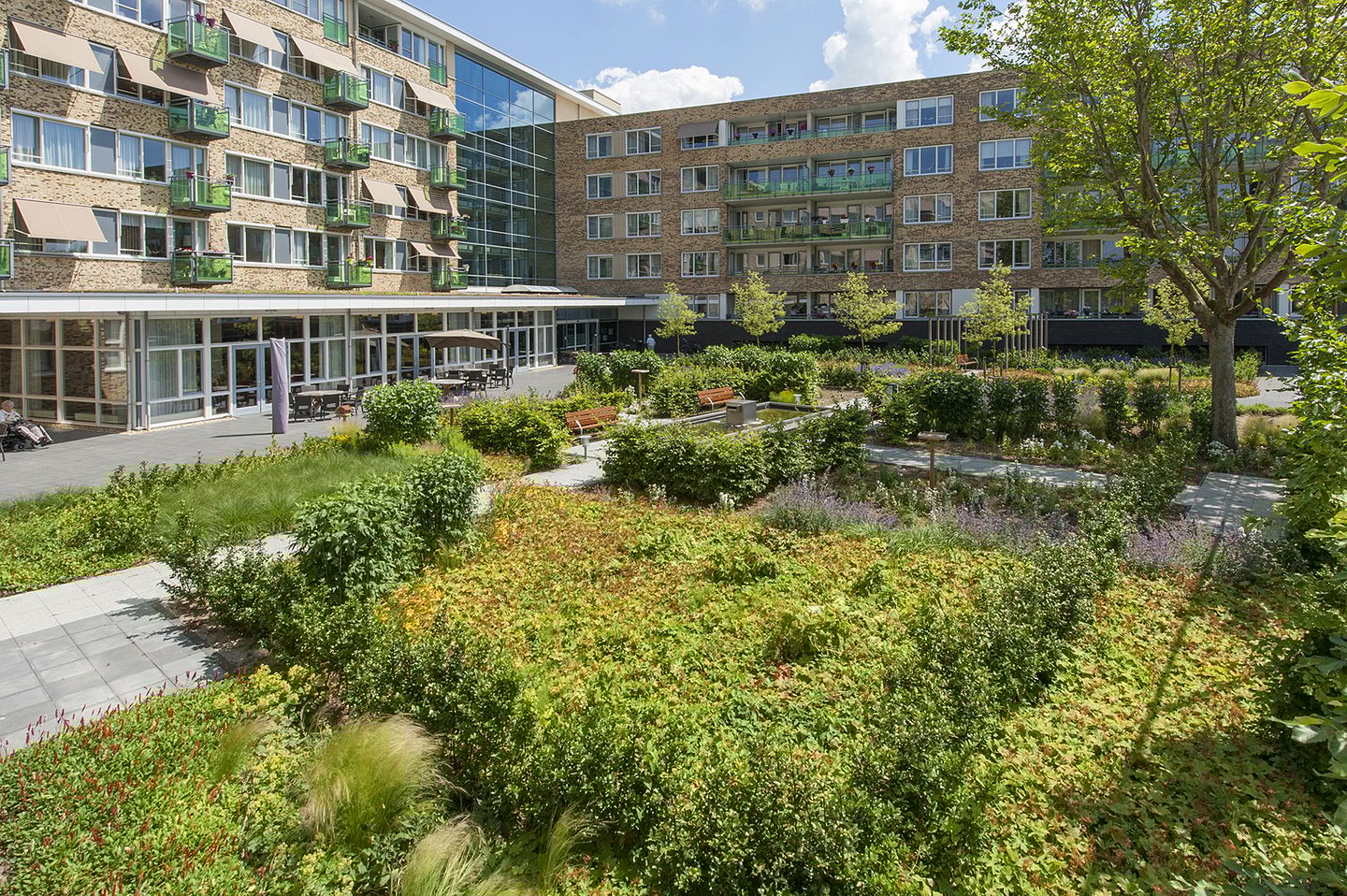 Foto 1 van Wederiklaan 2-05