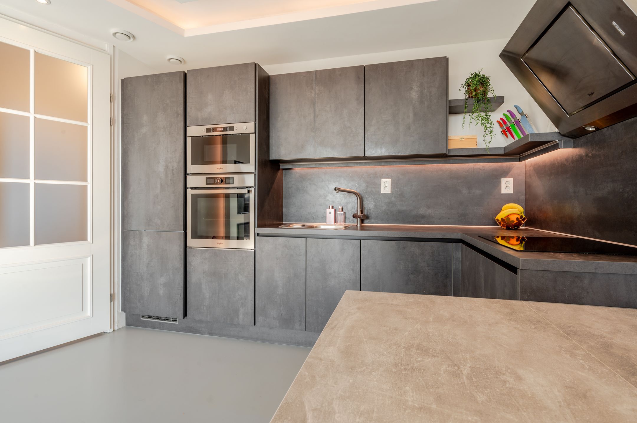 Foto 9 van Tempo Doeloestraat 200