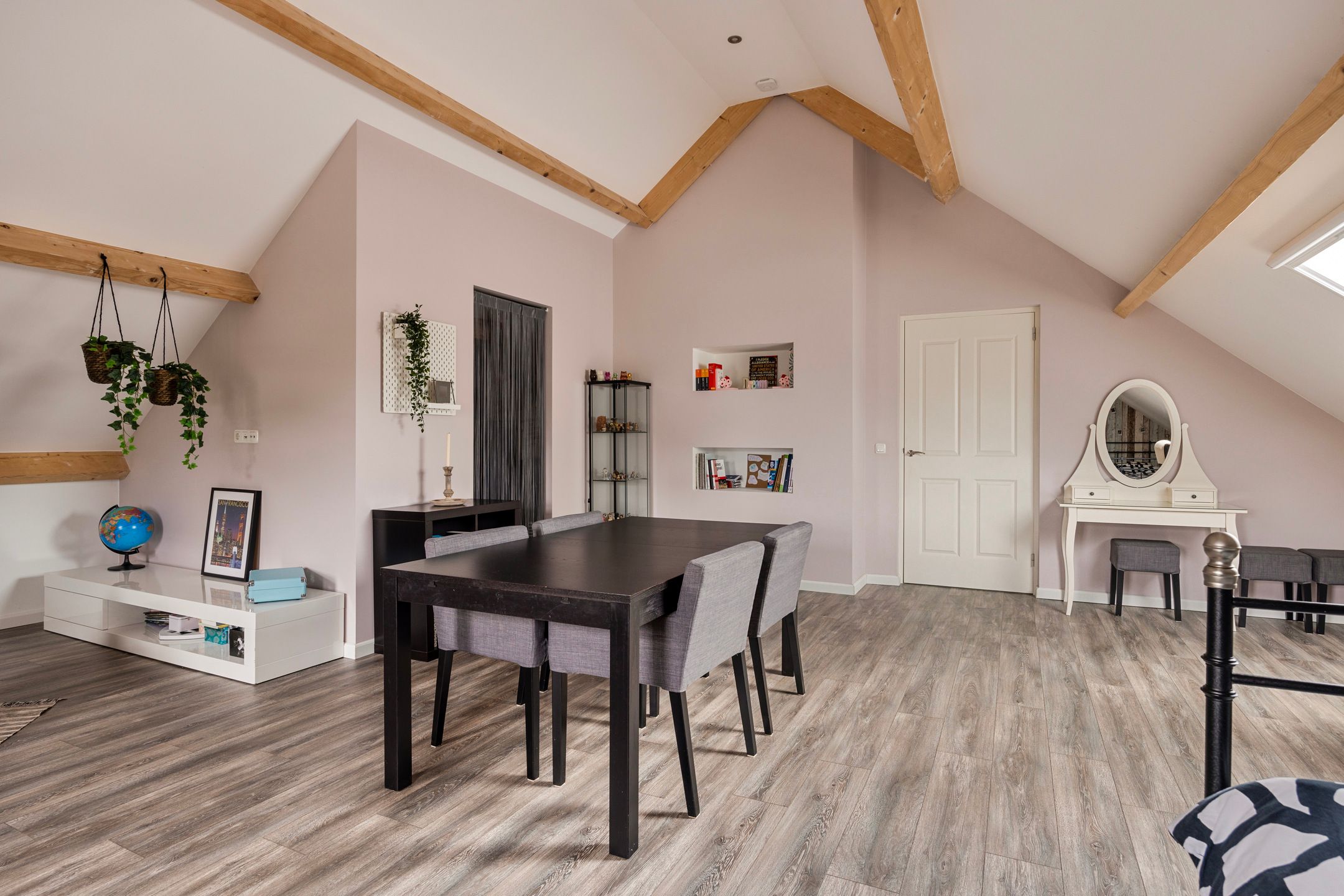 Photo 39 of Provincialeweg 147