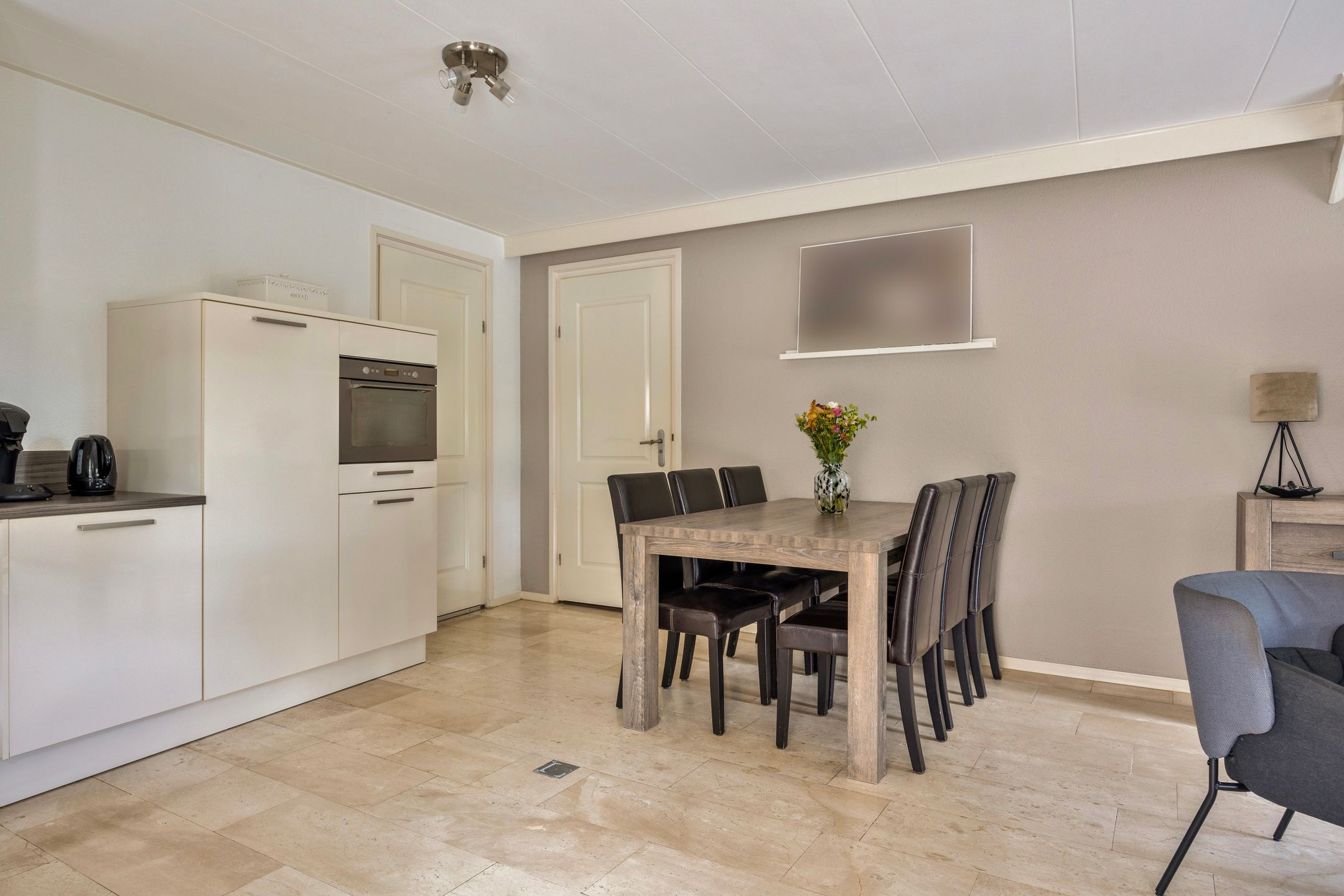 Photo 66 of Provincialeweg 147