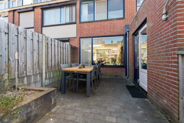 Foto 33 van Olivier van Noortstraat 28