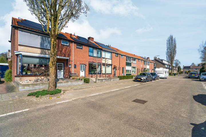 Foto 35 van Olivier van Noortstraat 28