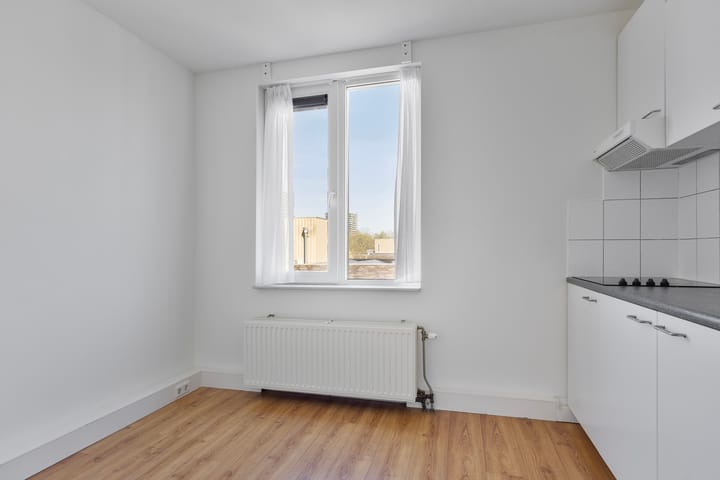 Foto 21 van 3e Kekerstraat 126