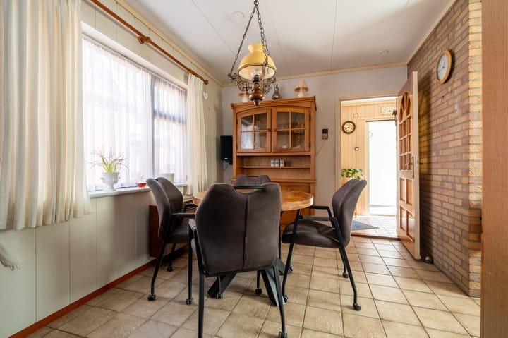 Photo 6 of Dwarslaan 10