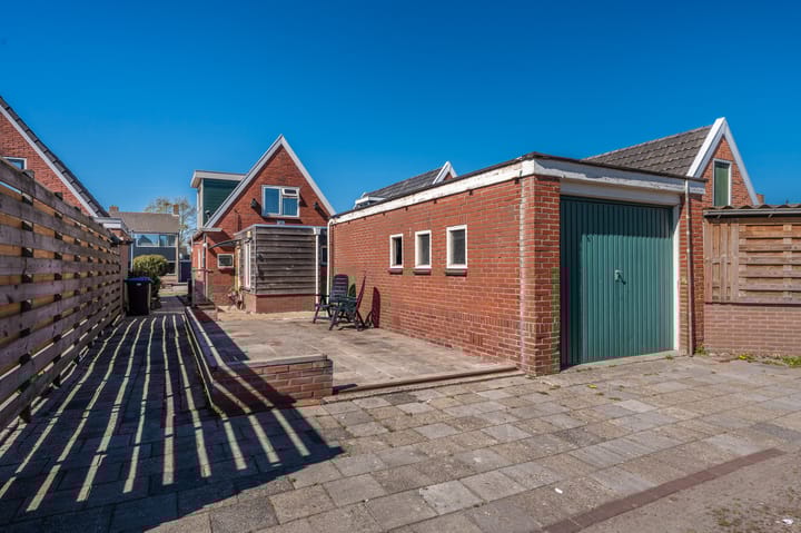 Photo 26 of Dwarslaan 10