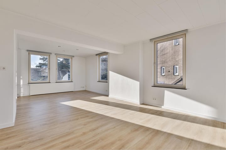 Foto 6 van Voltastraat 40