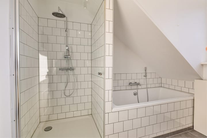 Foto 33 van Voltastraat 40