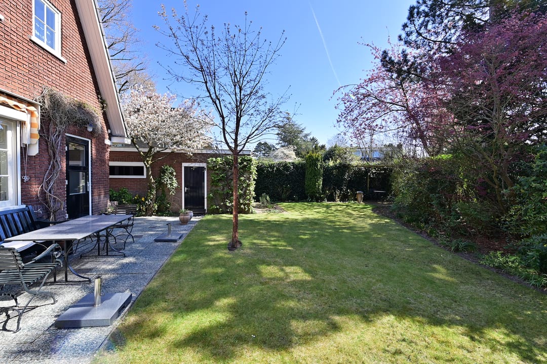 Foto 11 van Van der Duyn van Maasdamlaan 25