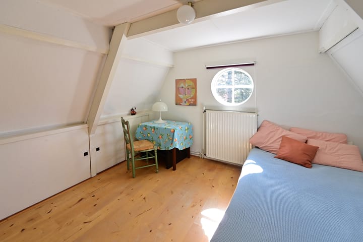 Foto 23 van Van der Duyn van Maasdamlaan 25