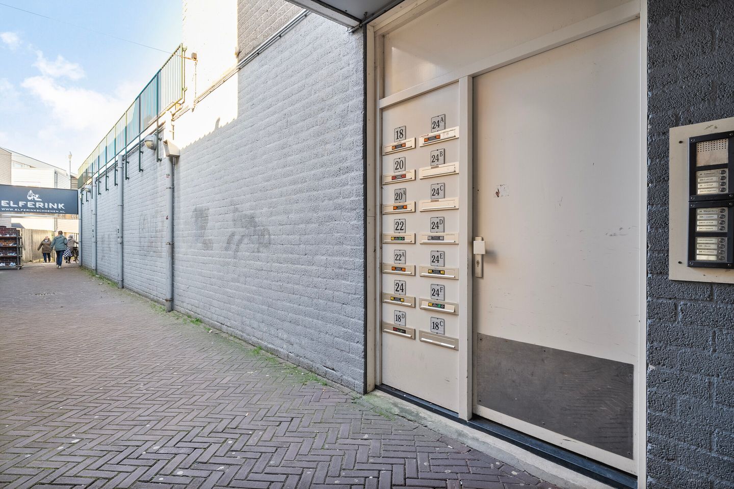 Photo 5 of Grotestraat 24