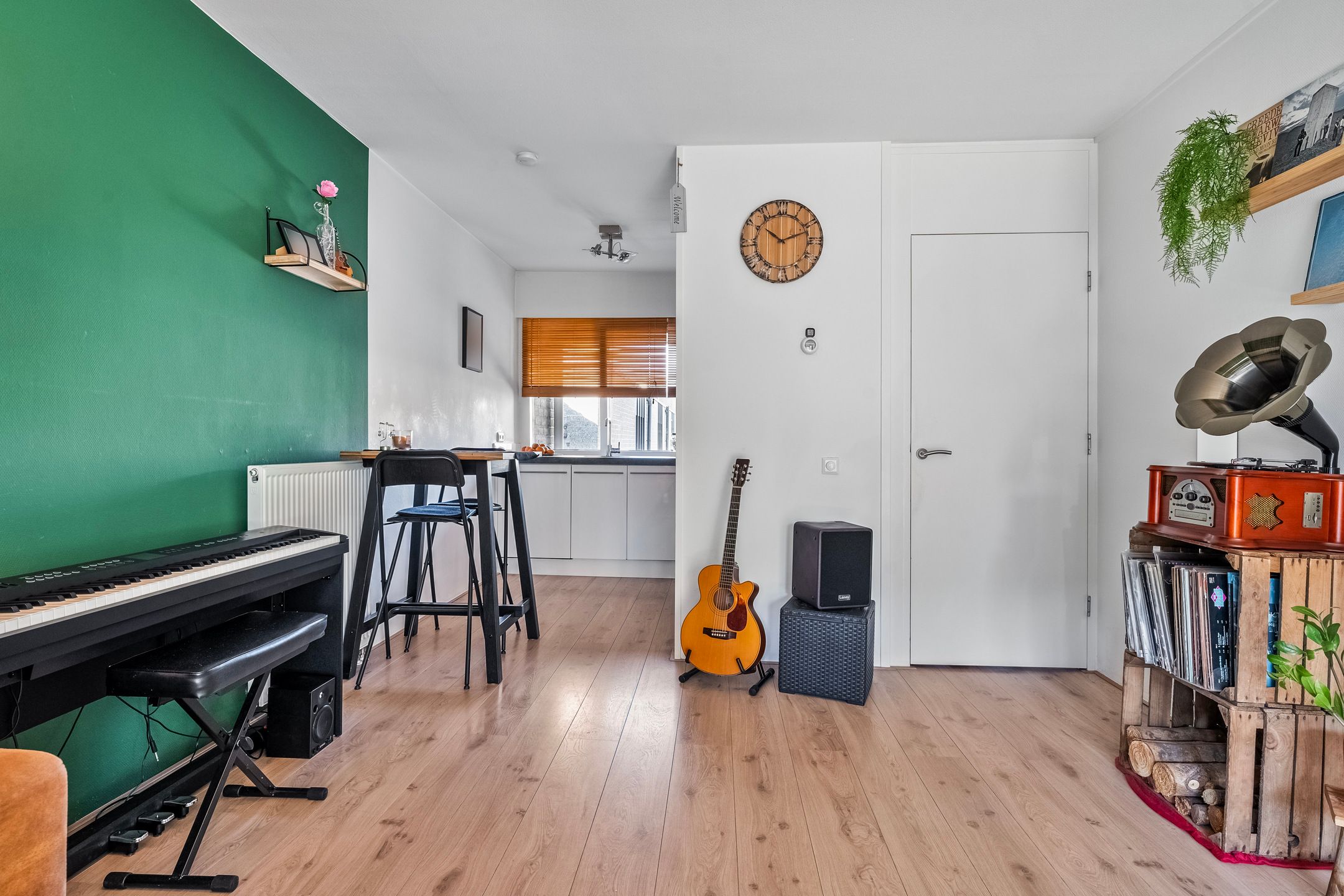 Photo 12 of Grotestraat 24