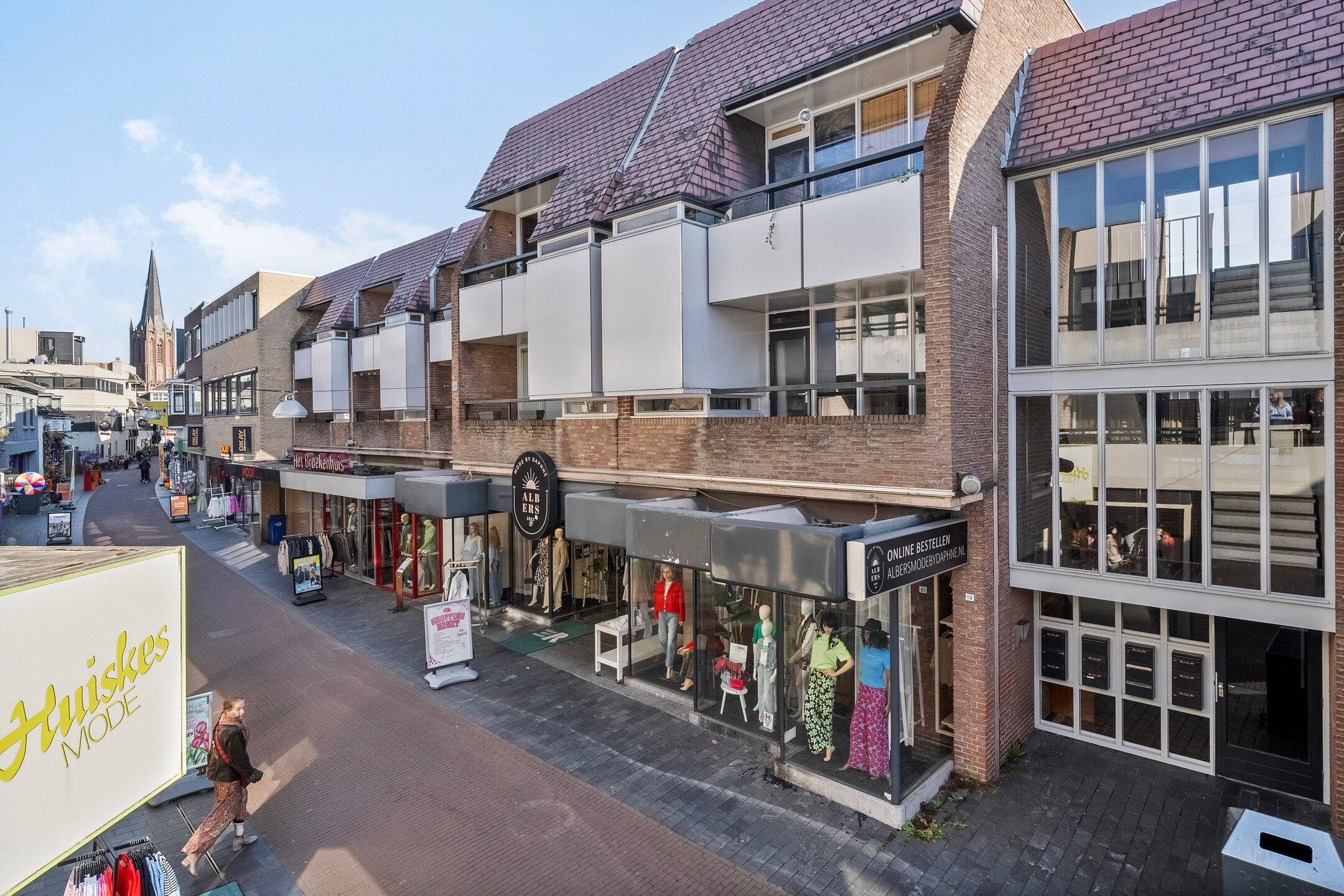 Photo 24 of Grotestraat 24