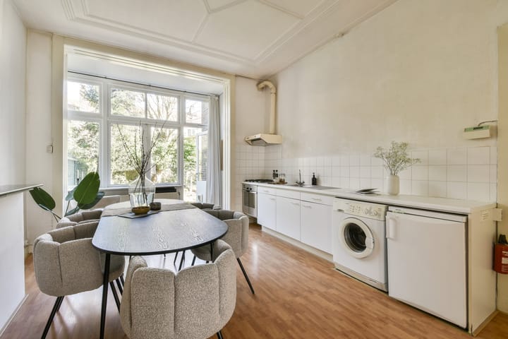 Foto 7 van Linnaeusparkweg 117-H