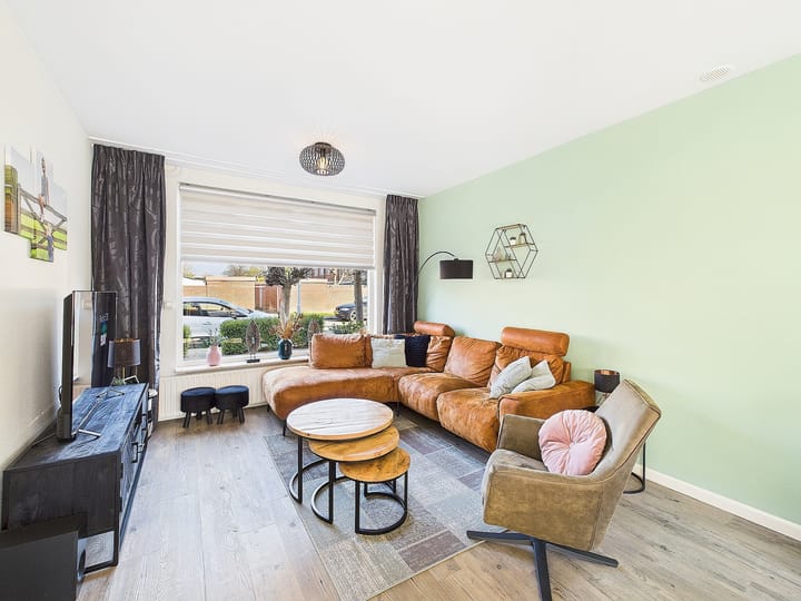 Foto 4 van Azaleastraat 22