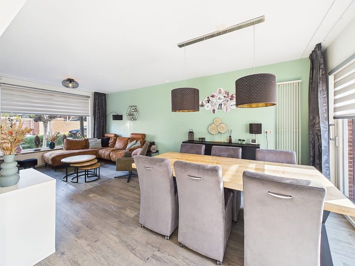 Foto 5 van Azaleastraat 22