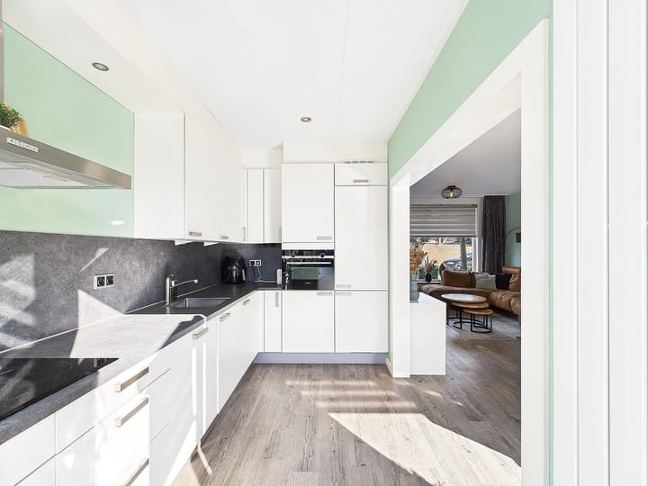 Foto 9 van Azaleastraat 22