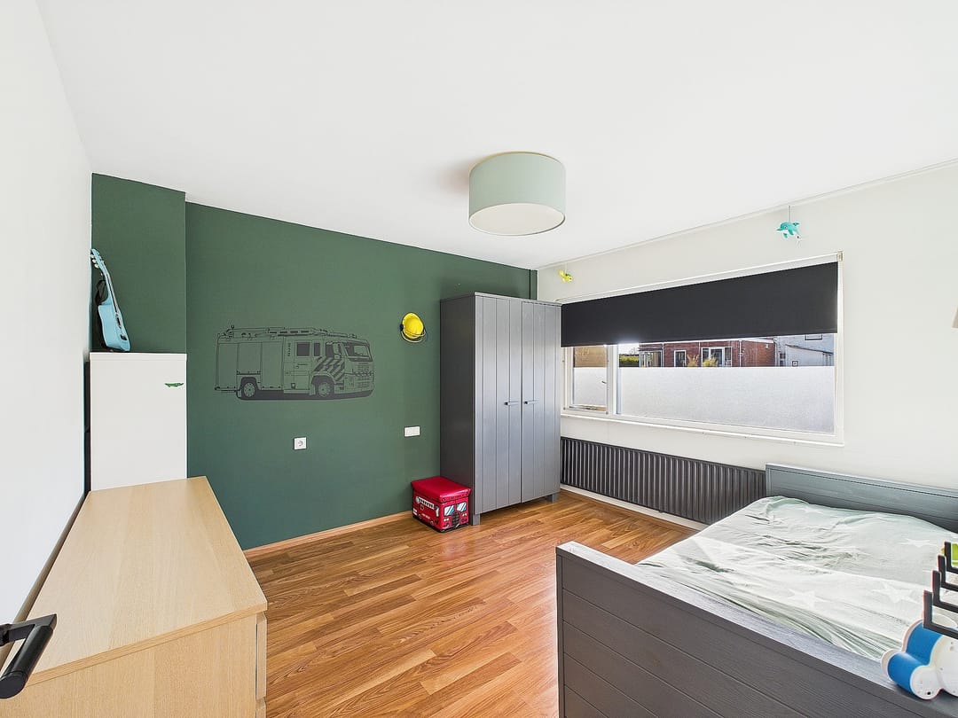 Foto 13 van Azaleastraat 22