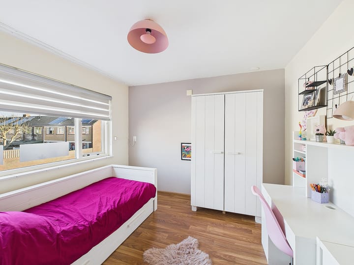 Foto 15 van Azaleastraat 22