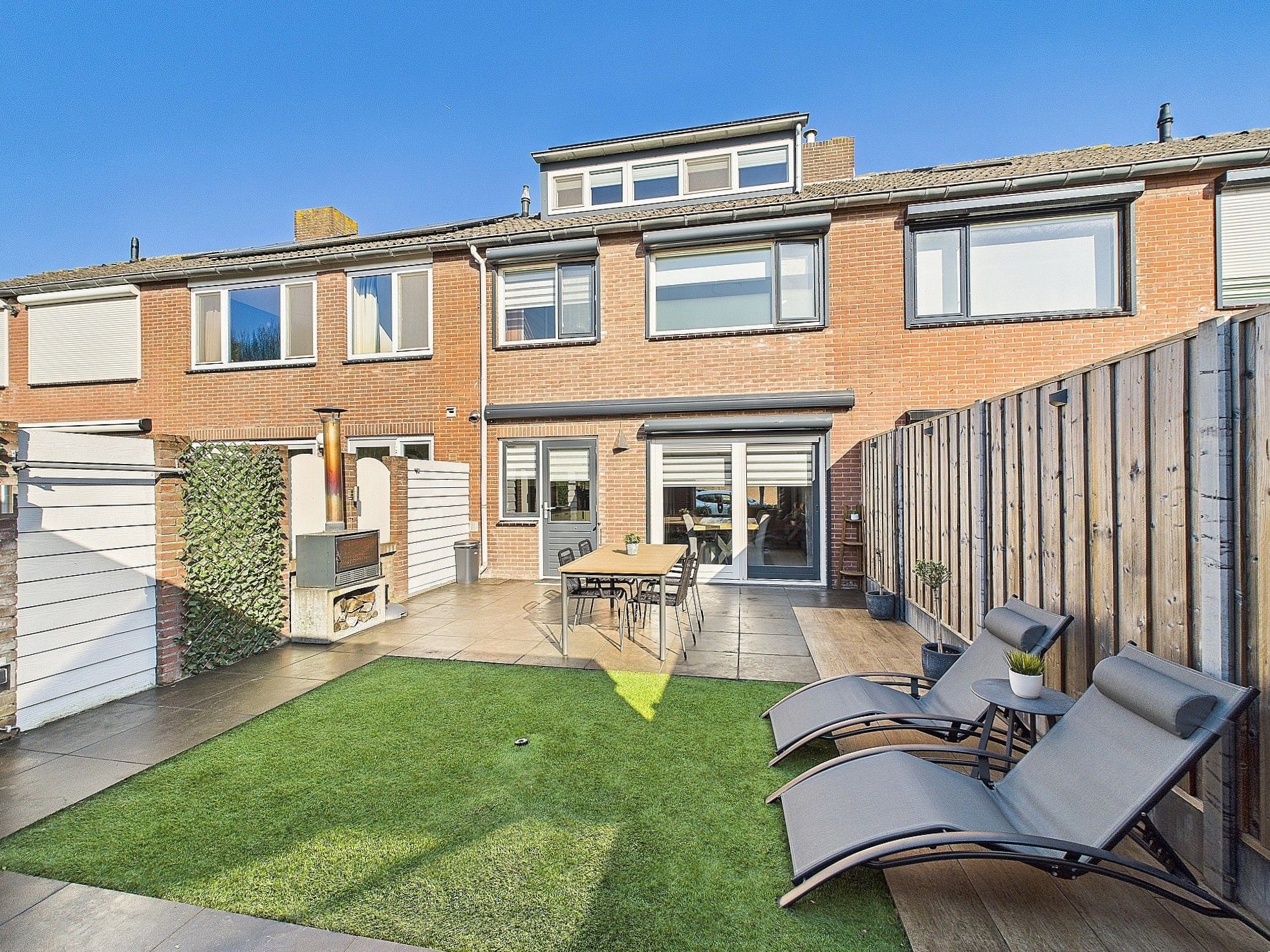 Foto 24 van Azaleastraat 22