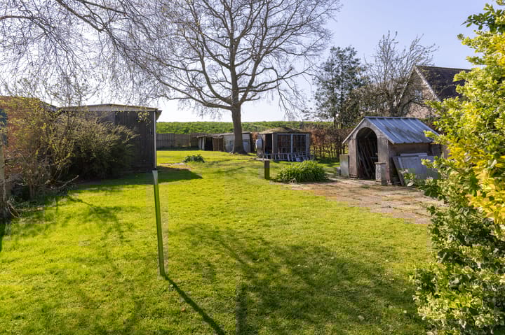 Foto 26 van Dorpsweg 142