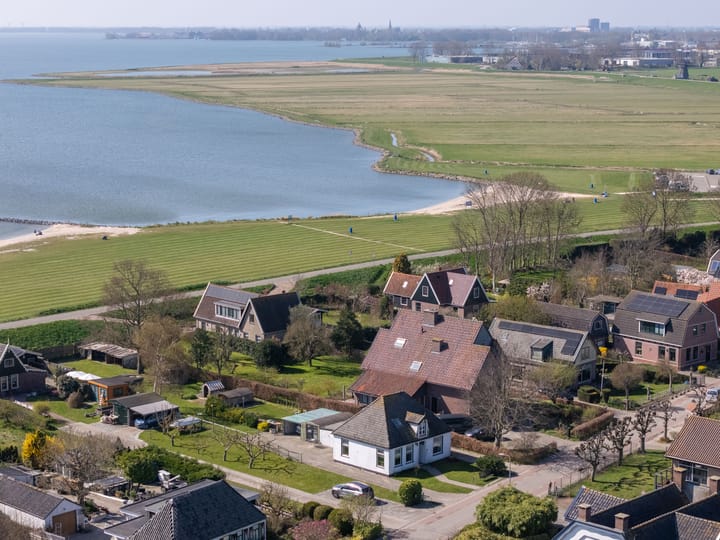 Foto 30 van Dorpsweg 142