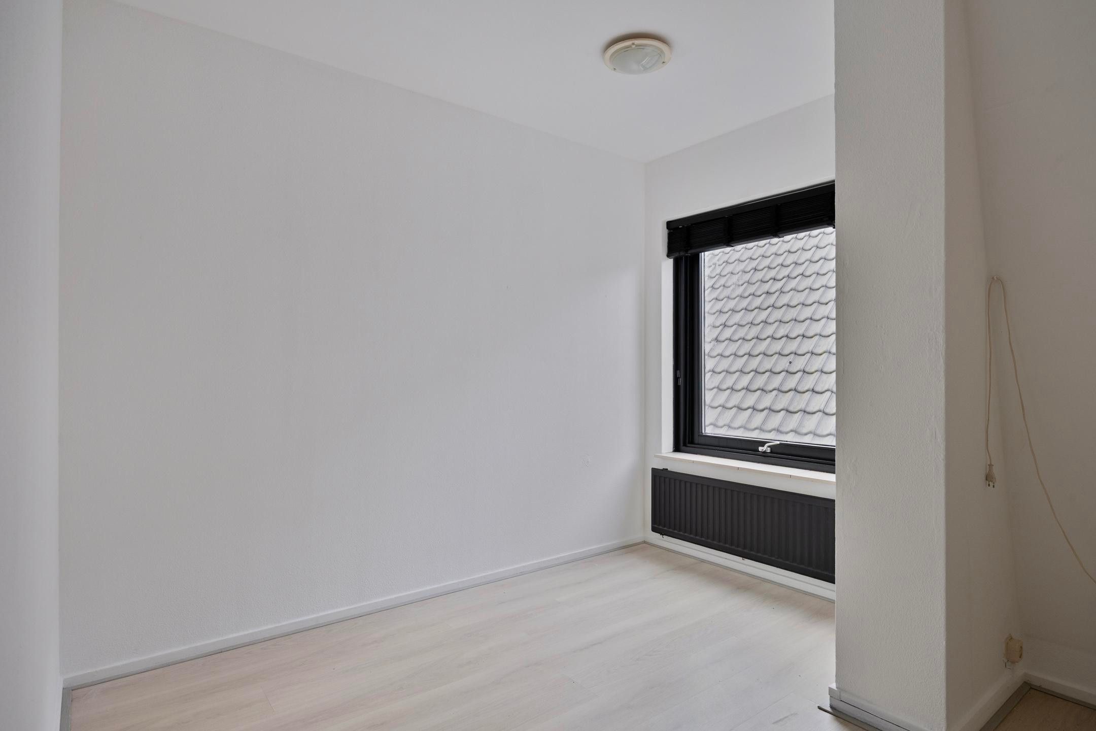 Photo 9 of Machineweg 33-B