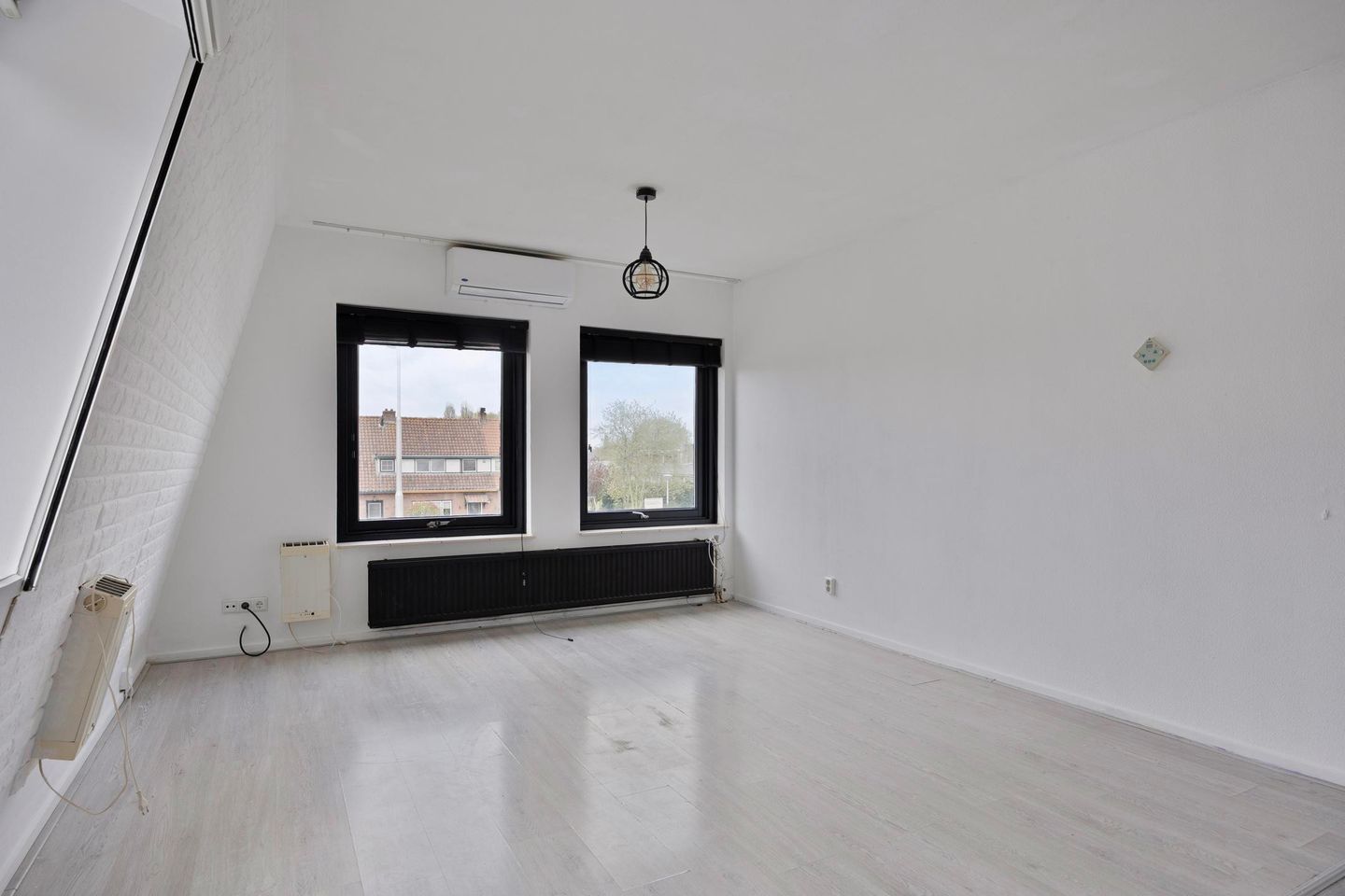 Photo 5 of Machineweg 33-B