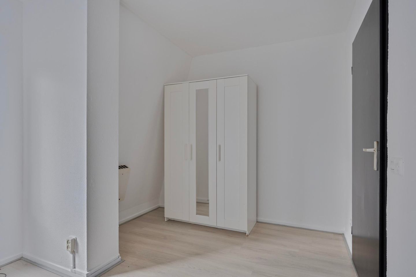 Photo 10 of Machineweg 33-B