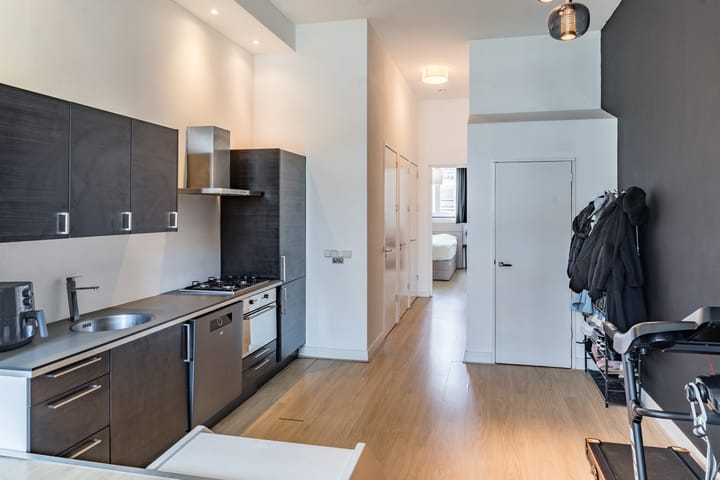 Photo 6 of Herenstraat 10-C