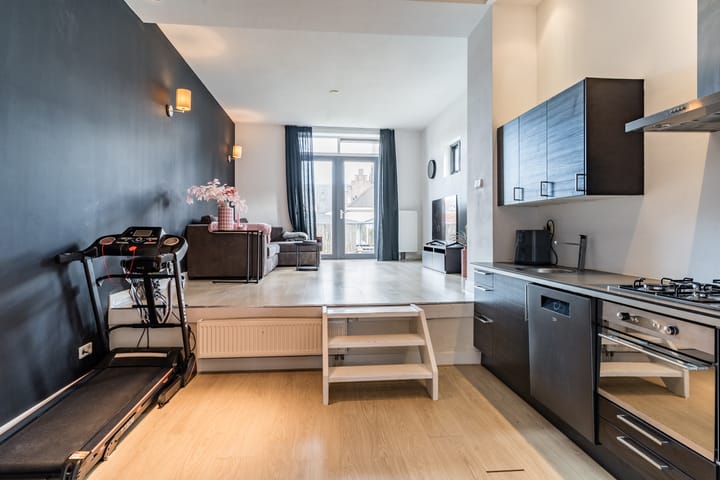 Photo 8 of Herenstraat 10-C