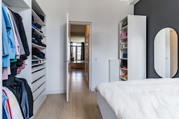 Photo 18 of Herenstraat 10-C