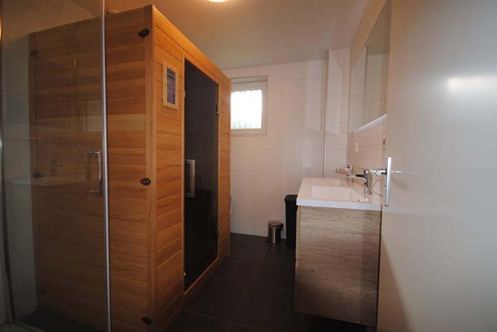 Foto 2 van Bruine Hoopsweg 6-AZ261