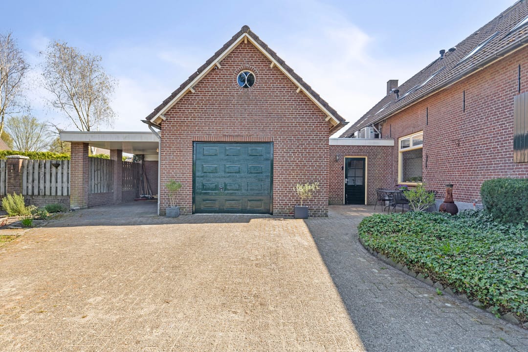 Foto 32 van Puttelaar 15