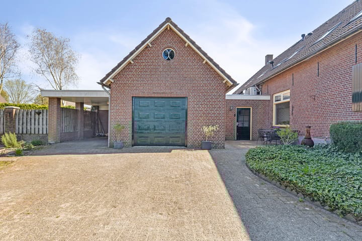 Foto 32 van Puttelaar 15