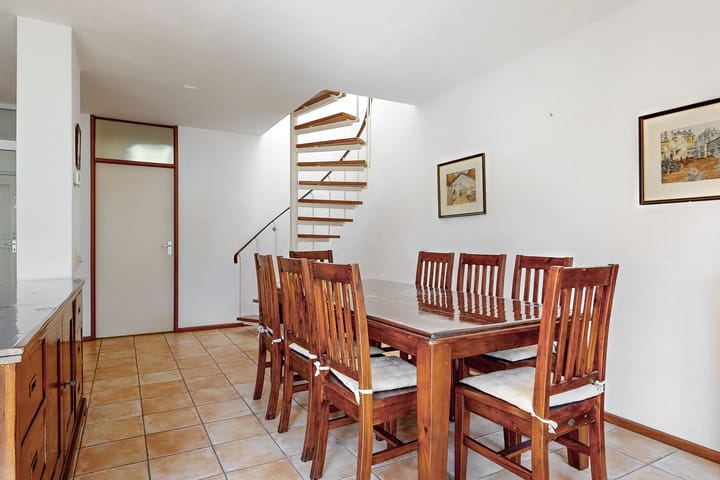 Foto 10 van Sam van Houtenplein 3