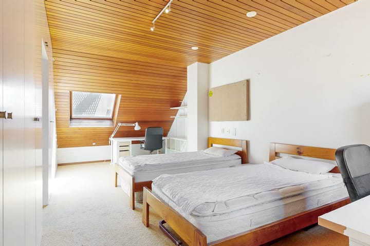 Foto 23 van Sam van Houtenplein 3