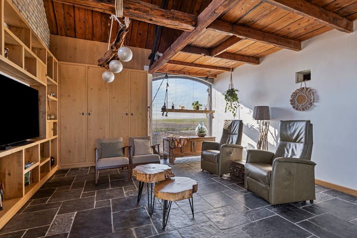 Foto 7 van Rolafseweg 1