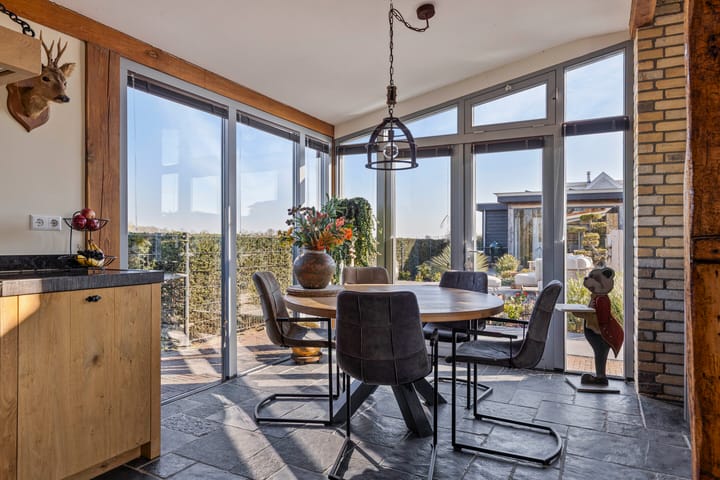 Foto 10 van Rolafseweg 1