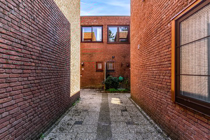 Foto 36 van Sam van Houtenplein 3